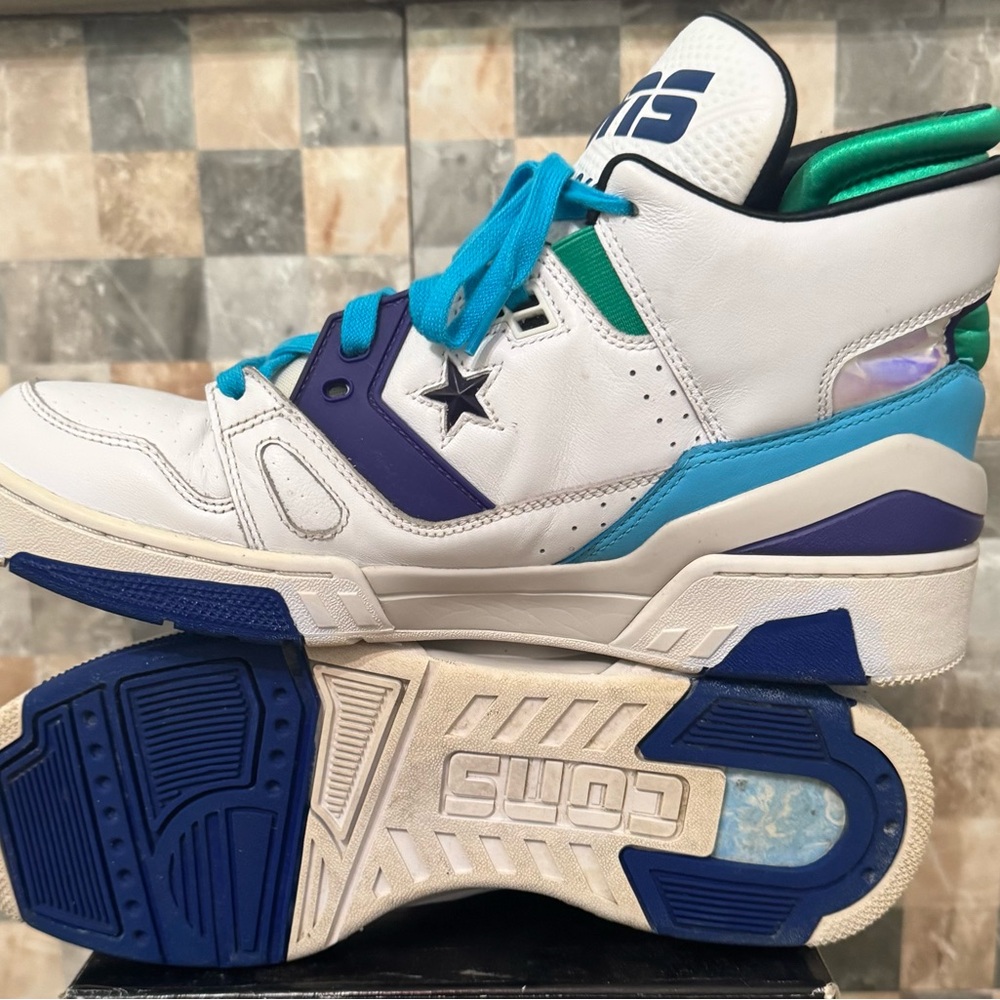 EUC Converse high top 10.5.